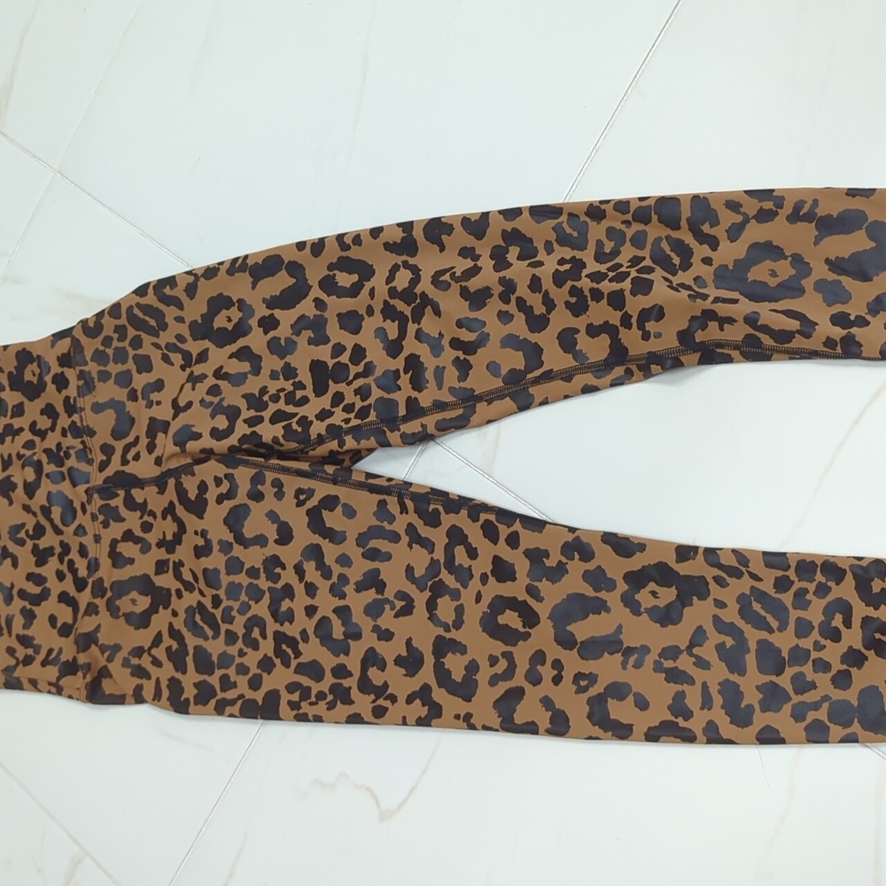 Beach Riot leggings